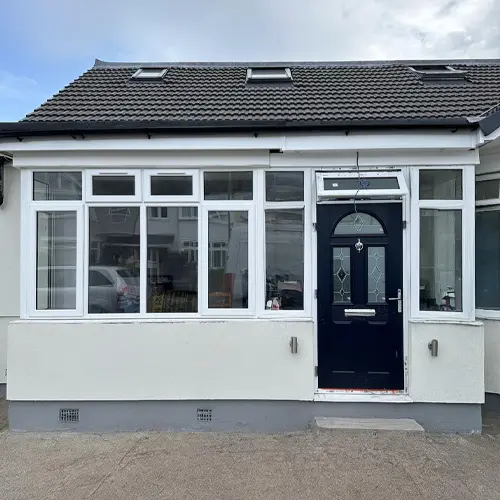 beautiful-house-window-repair-service